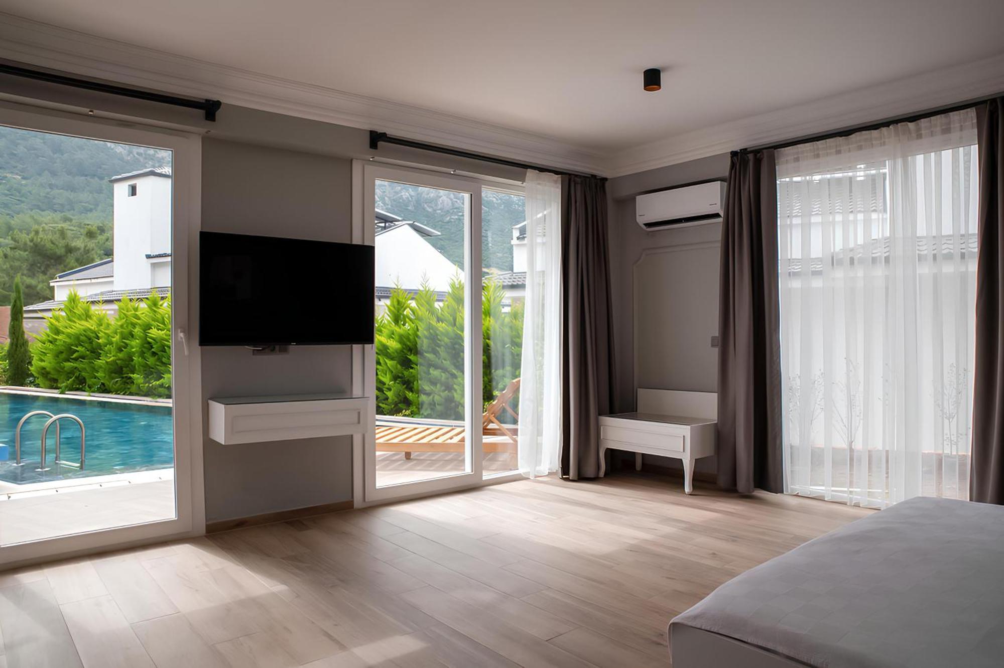 Готель Ramada By Wyndham Fethiye Oludeniz Adult Only Екстер'єр фото
