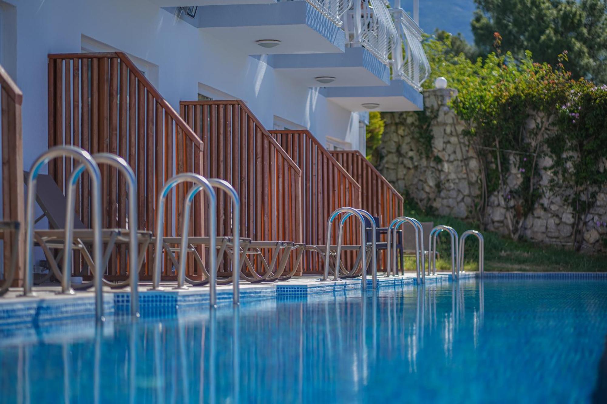 Готель Ramada By Wyndham Fethiye Oludeniz Adult Only Екстер'єр фото