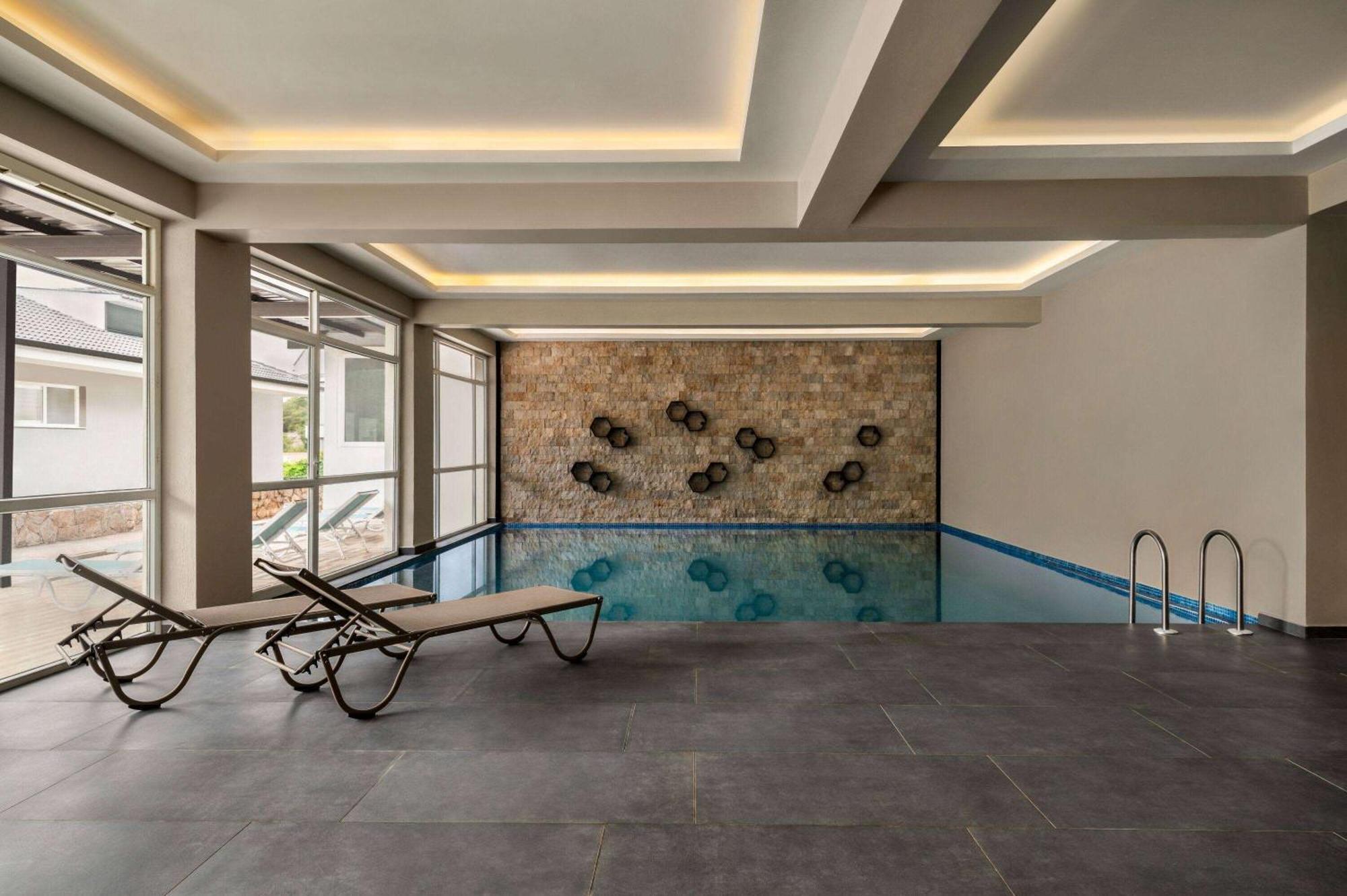 Готель Ramada By Wyndham Fethiye Oludeniz Adult Only Екстер'єр фото